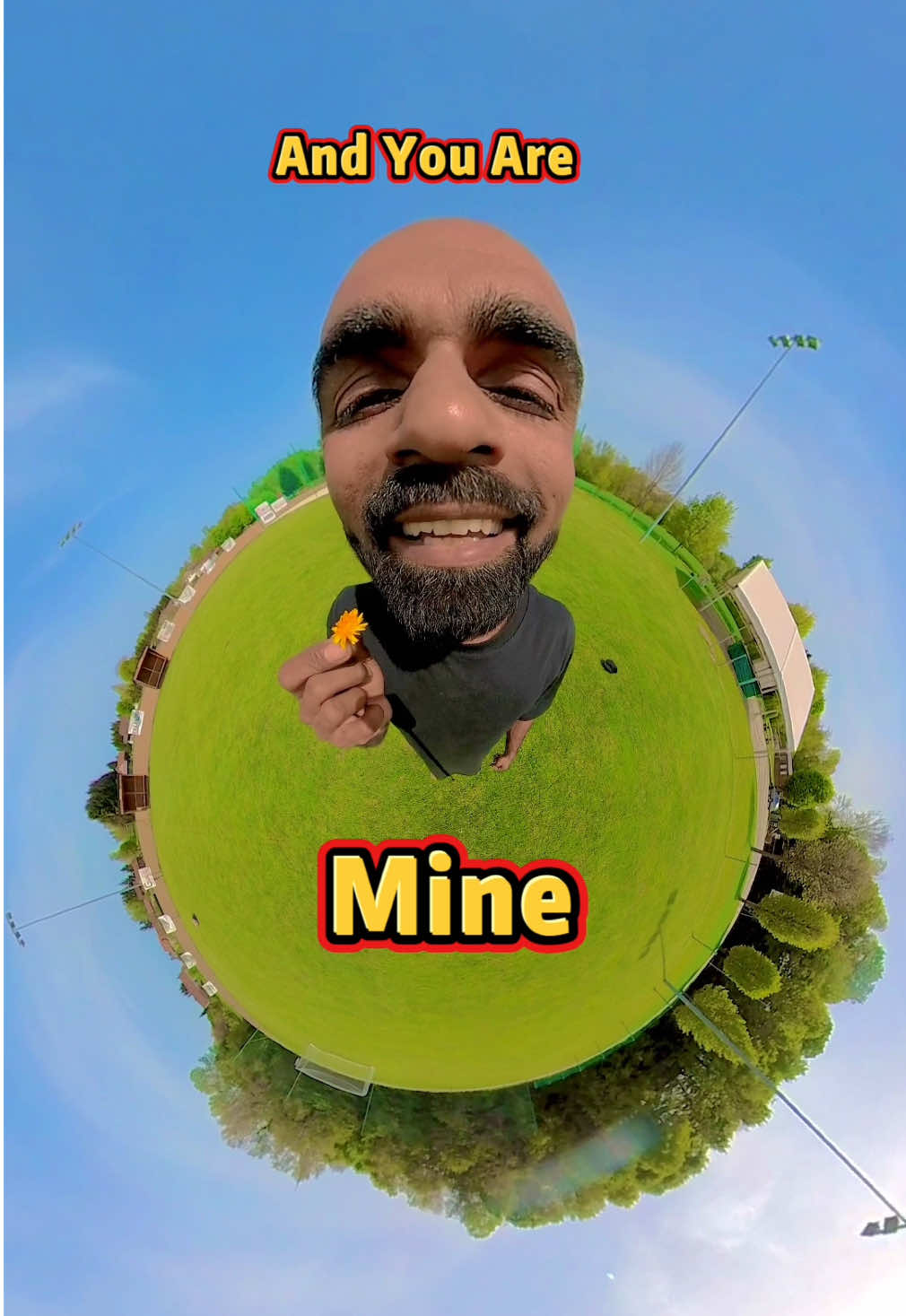 You Are Mine 🤣 #fyp #foryou #360 #360camera #trend #haha #habib3211 #tiktok #pakistan #europe #slovenia #funnyvideo #funny #comedy #haha 
