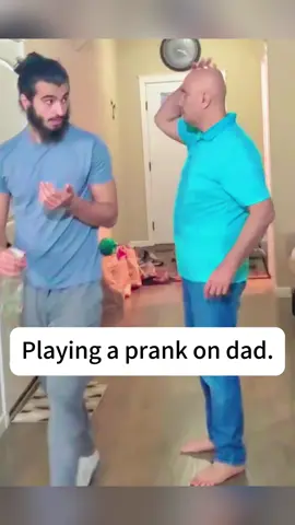 Playing a prank on dad🤣🤣#foryou #funnyvideos #fpy #funnytiktok #funny #dadprank 