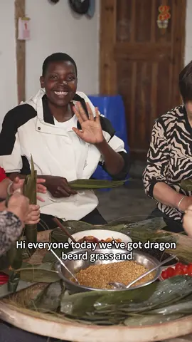 We made some test Long Zongzi using the dragon beard grass and other ingredients we prepared, to see if there’s anything I need to improve📷