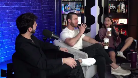 Sago está saliendo con alguien #sago #5comentarios #podcastclips #podcasts #podcast #alejandrosago #labardini #jessica #malleza 