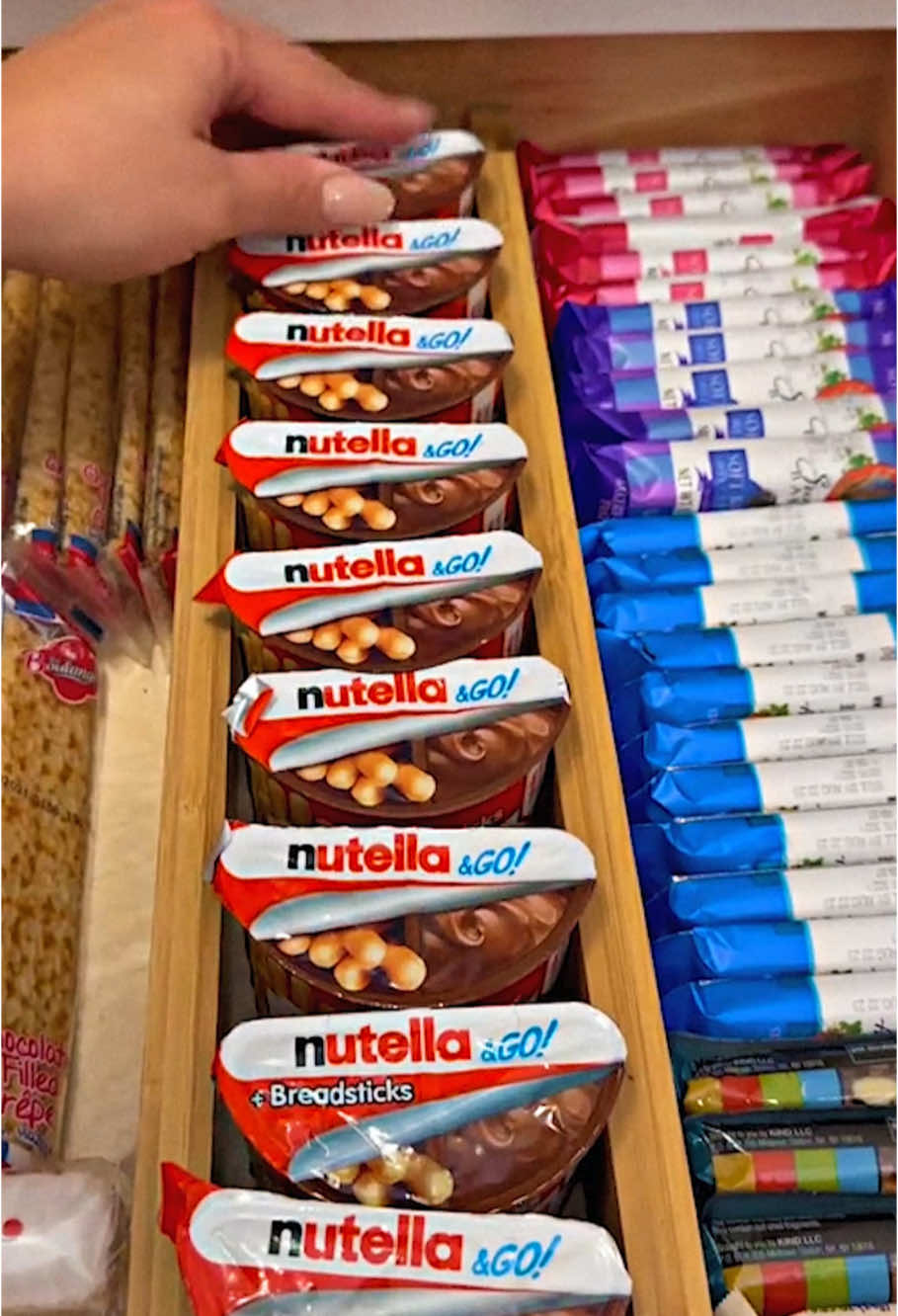 ASMR Random Grocery Replenishment 🍪🍓🥑🍬 #asmr #asmrvideo #asmrtiktoks #asmrrestock #restock #restocking #restockasmr #organized #organizedkitchen #snack #snacks #snackdrawer #snackrestock #grocery #groceryrestock #groceryhaul #momlife 