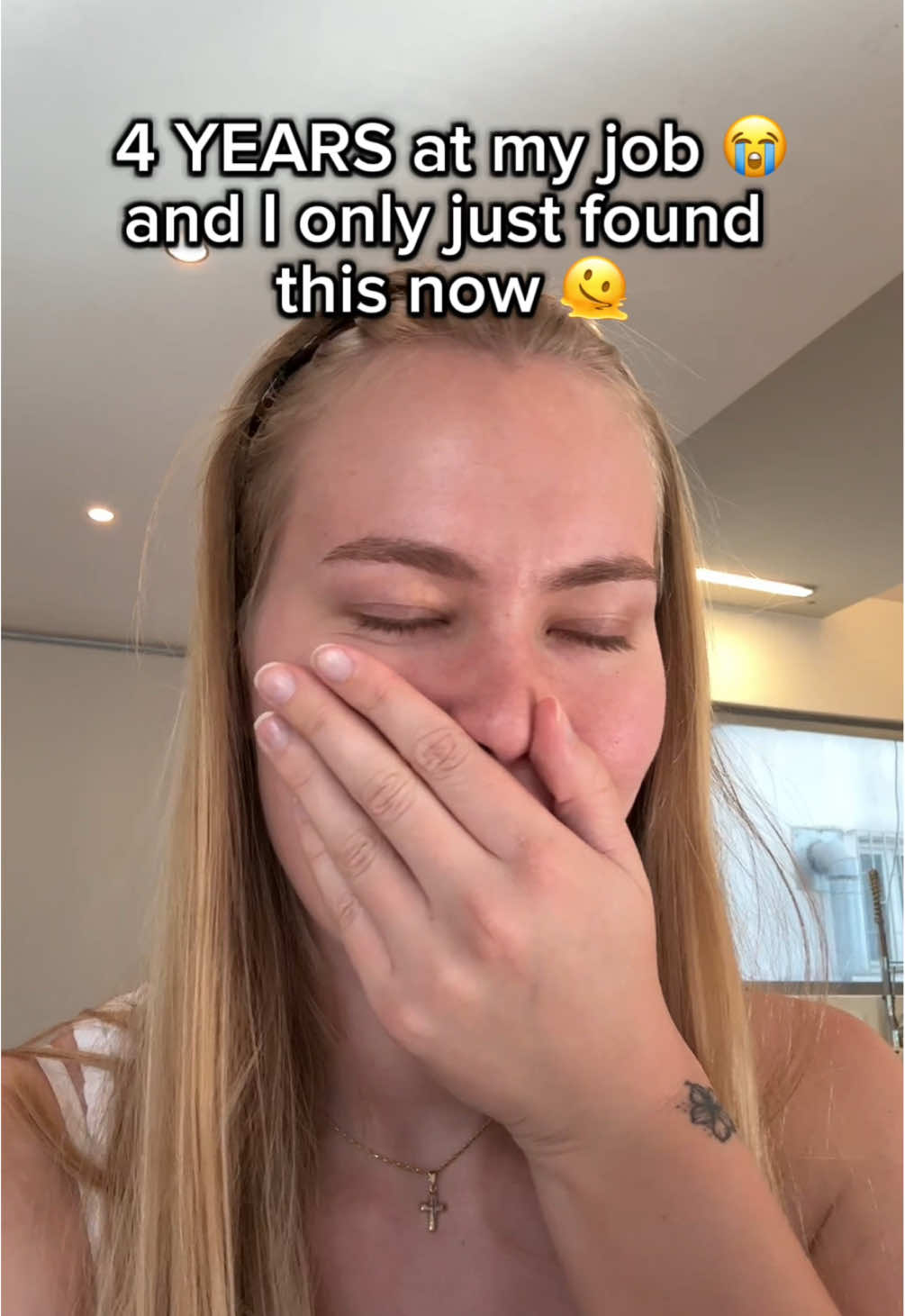 Bro… why did no one tell me about this 🫠💀 You can download it in the chrome web store or link in bio 🔗 #ultimatewebscraper #webscraping #chromeextensions #datacollection #googlemaps #trustpilot #reviews #leadgeneration #ecommerce #emailmarketing #websitesyouneed 