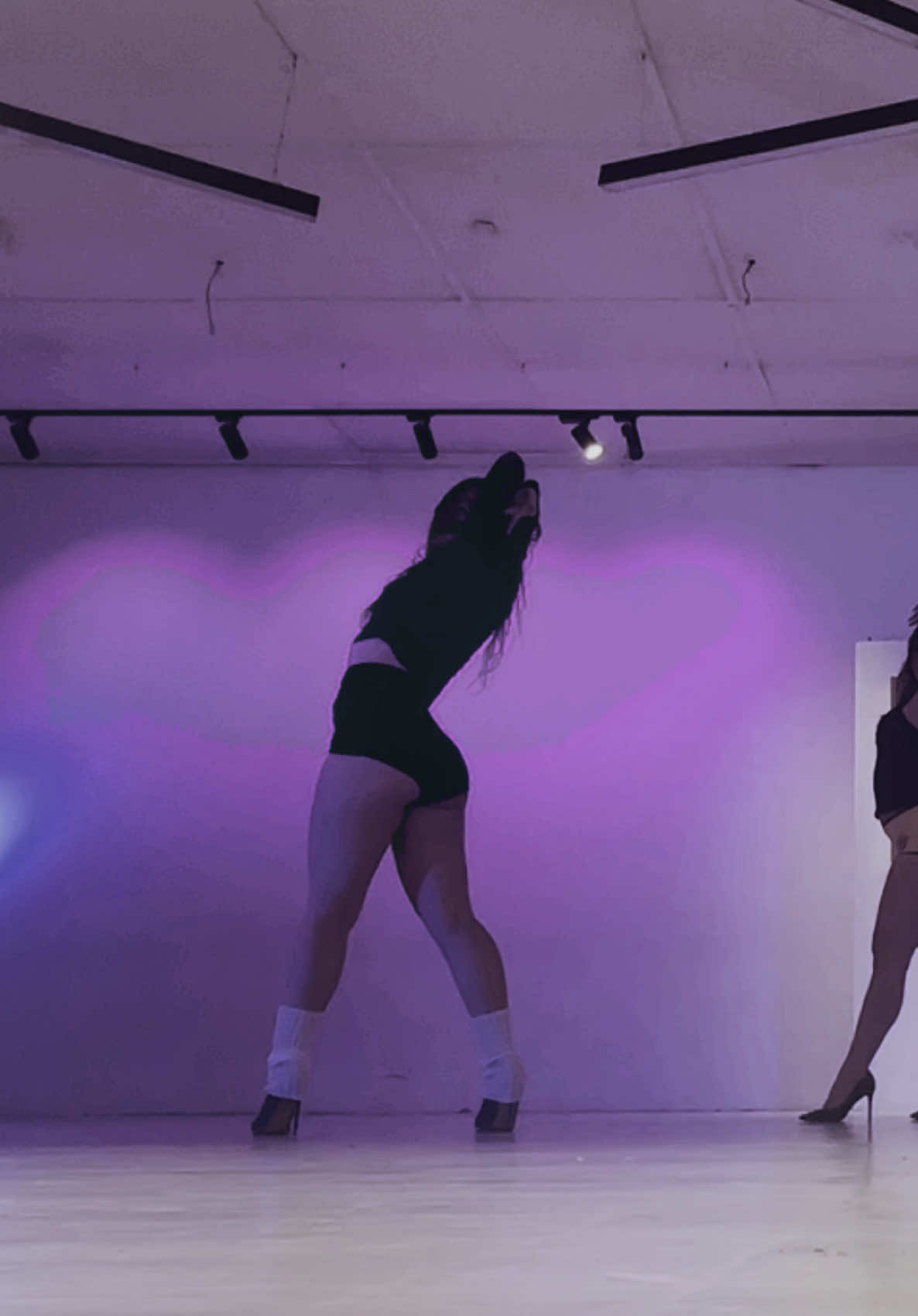 Steps by Beatrice 🤌🏼 #heels #heelsdance #dance #dancing #fyp 