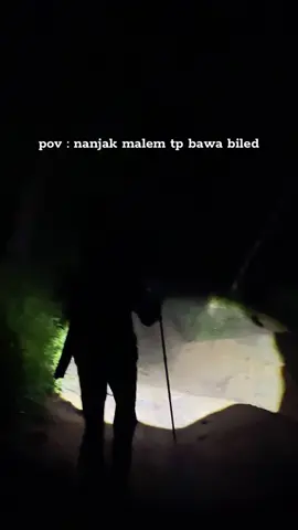 MENYALAAA🔥 #tektok #tektoksindoro #gunung #sindoro 