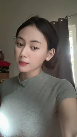 dak mandi setahunn ,btw folow akun ku yang ini @mooncusss biar bisa live nanti kita ngbrol ngbrol disana hehe