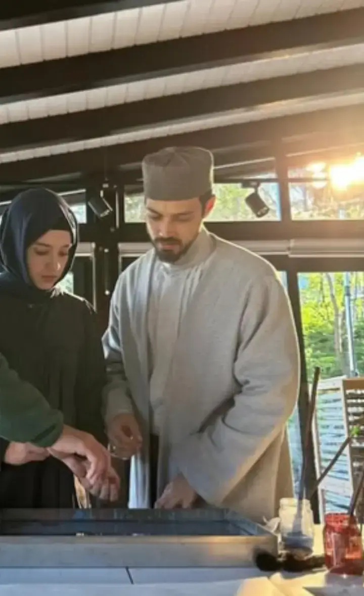 💙💙🏡🏡🏡🌸🌸🩷🩷##cuneydzeynep #cünzey #💗 #minademirtaş #mertyazicioglu #zeynep #cüneyd #kizilgoncalar #ozcandeniz #CapCut #mermin 