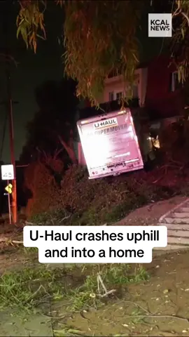 U-Haul driver crashes into a townhouse in Orange County before fleeing the scene Tuesday morning. One person inside the townhouse suffered minor lacerations.  Anyone with information regarding the incident is encouraged to call the Orange County Police Department at 714-744-7444.  Stay with KCAL for latest news! #uhaul #crash #orangecounty #kcal #kcalnews