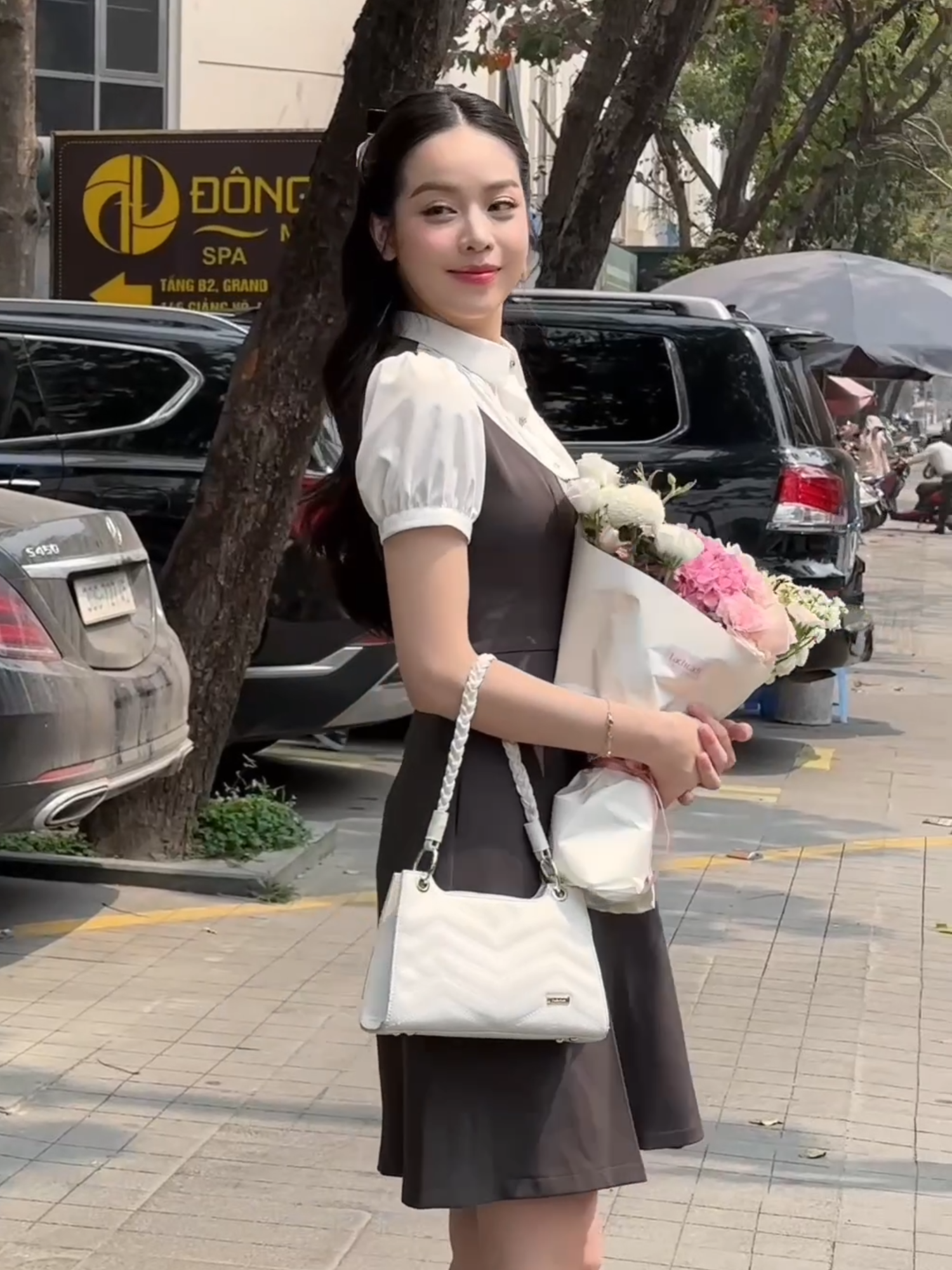 Là anh đã biết trái tim yêu em của anh rồi..... Sốc visual của 