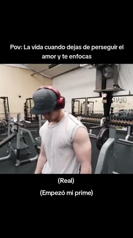 #davidlaid #davidlaid_motivation #gymmotivation #gymrat #GymLife #gym #comenzoasonar #aesthetic #life #todoestamejorando #enfocado 