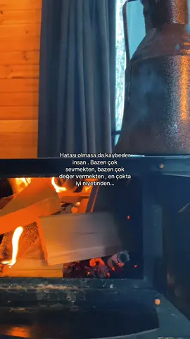 Hatası olmasa da kaybeder insan…                        #sözlerstorylik #sözlüvideolar #anlamlısözler #sözler #öneçıkar #kırıkkalp #acımasızhayat #ağırsözler #kaybetmek #iyiniyet #değer #güven #hata 