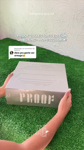 Respondendo a @Karol ⟭⟬⁷ ★ BTS PROOF COLLECTOR’S EDITION — UNBOXING ★ [Comentem aqui o que vocês acharam dessa maravilha!] Heyy, Hopies 🖤! Como prometido, trouxemos o unboxing do tão amado Proof Collector’s Edition, o maior e mais caro álbum de k-pop!    Nesse unboxing completo você conseguirá ver todas as inclusões que acompanham esse mega item! E melhor ainda, o Proof Collector’s Edition está disponível para compra na HOPESCOLOR ★! – Aproveite as condições especiais de taxa alfandegária grátis, frete grátis e descontos nas formas de pagamento para garantir o seu 💜! [Link da loja na bio, e link do produto no story]  🚨: Taxa alfandegária GRÁTIS!  📲: Pagamento no PIX em até 4x sem juros; 💳: Cartão de crédito em até 12x; 📃: 2% OFF no boleto; 🏷️: 2% OFF no PIX à vista; 🎁: Item OFICIAL, LACRADO e IMPORTADO; ✈️: Envio GRÁTIS disponível. ★ www.hopescolor.com ★ #hopescolor #hopescolorstore #lojakpop #kstore #kpoploja #kpopbrasil #brasilkpop #lojakpop #bts #ARMY #purpleyou #proofcollector #proofcollectorsedition  Realizando os SEUS sonhos!