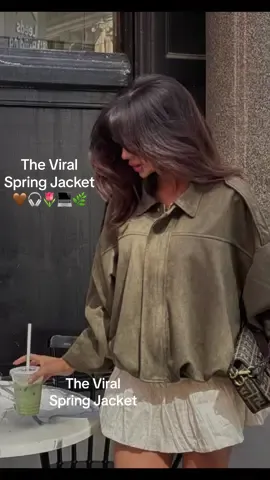 The Perfect Spring Jacket 💻🎧🧥🌿🌷🤎 Link in the bio to purchase ! #springjackets #springbomber #bomberjacket #jacket #viraljacket #jacket #suedejacket #fyp #fashiontrends #trends #inspooutfit #summerfits #outfits #OOTD 
