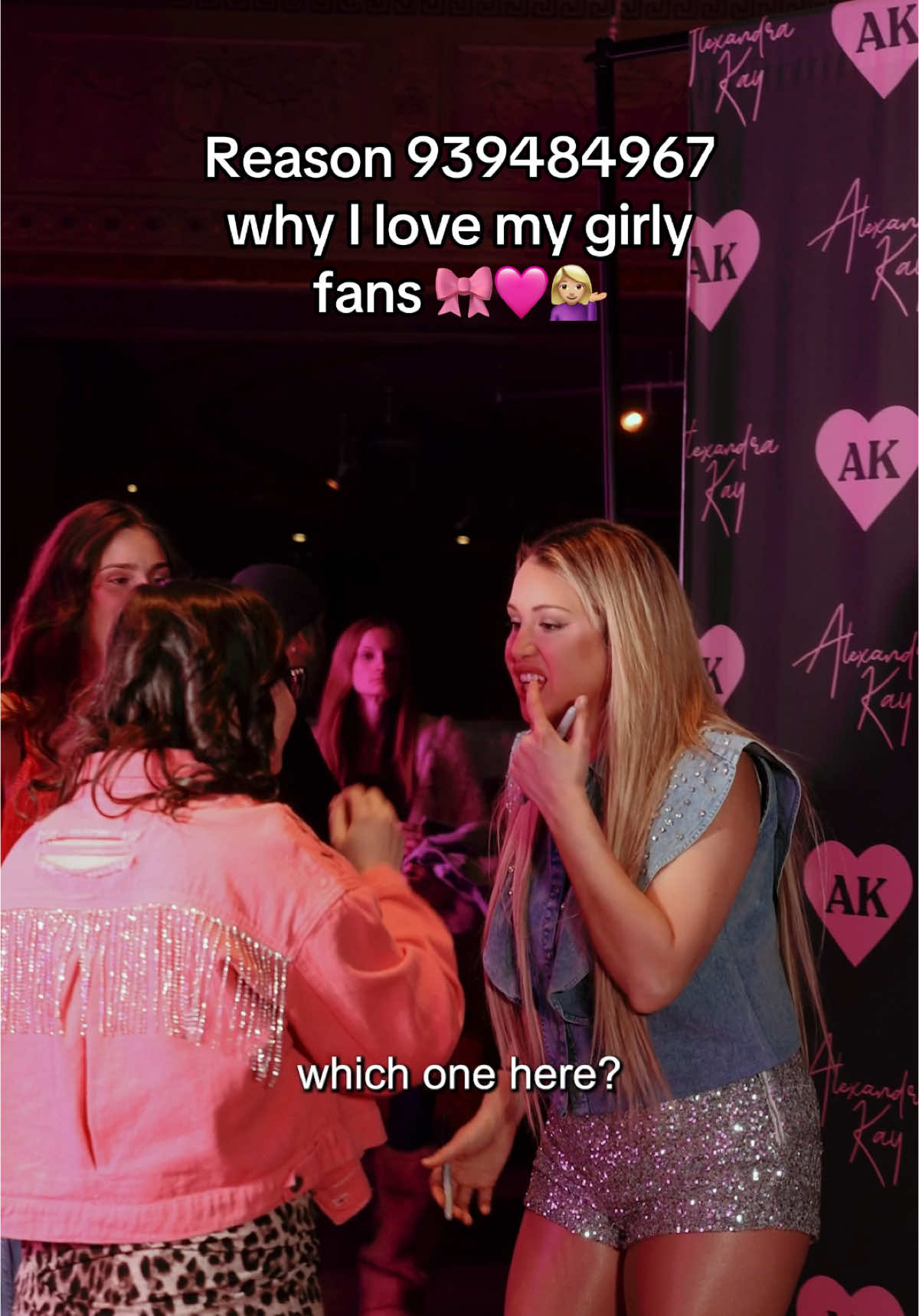 I LOVE a girl’s girl 💖👯‍♀️🎀✨