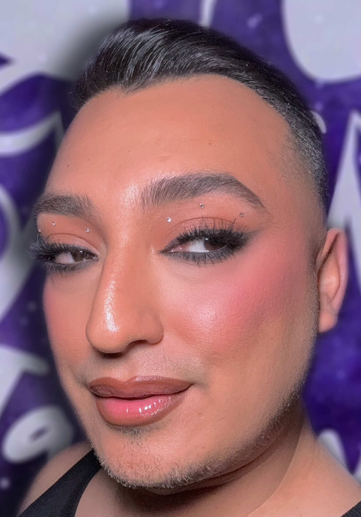 Even the strongest Taurus ♉️ feels the weight of the world; sometimes, the heart echoes louder than the stars. ✨ #taurus♉️ #taurus #taurusseason♉️ #taurusmakeup SKINCARE:  @Farmacy Beauty Honey Milk Hydrating Essence @Beekman 1802 Ceramide Serum @Peter Thomas Roth Labs Peptide Skinjection Fill + Fix Under-Eye Cream @Tatcha US The Dewy Skin Cream Line-Plumping Moisturizer @Naked Sundays CabanaClear Water Gel Serum SPF50 FOUNDATION: @makeupbymario SURREALSKIN™ FOUNDATION “11n” @Laura Mercier Real Flawless Weightless Perfecting Serum Concealer “2N1” @Estée Lauder Double Wear Stay-in-Place Matte Powder Foundation Makeup “3W1” EYES/LASHES @Smashbox Cosmetics Photo Finish Intensify 24 Hour Shadow Primer @Lancôme Idole Ultra-Precise Felt Tip Waterproof Liquid Eyeliner @milkmakeup Infinity Long-Lasting Waterproof Eyeliner Pencil @Kylie Cosmetics Classic Mattes  @ArdellBeauty Naked False Lashes #424 Multipack @toofaced Ribbon Wrapped Lash Extreme Length Tubing Mascara  BLUSH/BRONZER/HIGHLIGHTER: @maccosmetics Mineralize Skinfinish Face Powder “Give Me Sun” @Too Faced Cloud Crush Blurring Powder Blush “Golden hour” @NYX Professional Makeup Highlight “Butta Mint” @Charlotte Tilbury Hollywood Contour Wand “Tan” BROWS: @milkmakeup KUSH High Roll Defining Tubing Eyebrow Gel “Herb” LIPS @ColourPop Cosmetics BFF3 Lip Liner @milkmakeup KUSH Hydrating Sheer Lip Oil “Orange Crush” #makeup #bayareamakeupartist #makeupartist #bayarea
