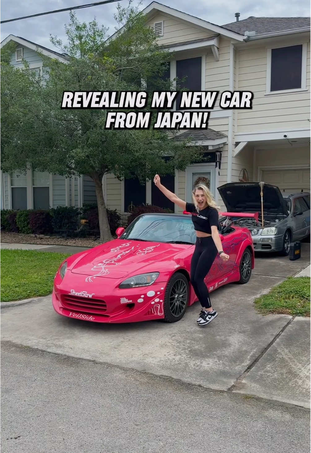 Brb while I blast Tokyo Drift at full volume 🤌 Say hello to Suki the S2k! 🥹❤️ #cars #carsoftiktok #cartok #cargirl #s2k #s2000 #honda #fastandfurious #jdmcars 