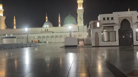 چمک تجھ سے پاتے ہیں سب پانے والے میرا دل بھی چمکا دے چمکانے والے #صلی اللہ علیہ وآلہ وسلم ❤️💚❤️