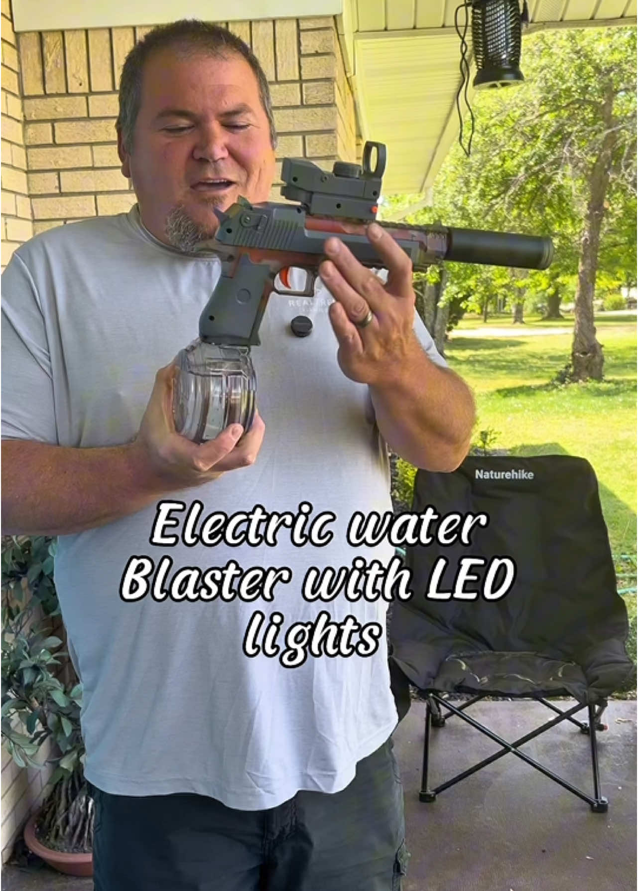 Electric water blaster for kids, great summer time toy #waterblaster #watertoys #kids #summerfun #Summer #pool #poolfun #pooltoy #creatorsearchinsights #creatorboostcamp #tiktokshopdeals #tiktokshopfinds #springsale #springtok #aprilmademebuyit #springjoy #fyp 