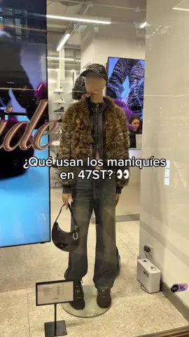 Qué usan los maniquies en 47ST? 👀😎🪩 #47street #fyp #viral 