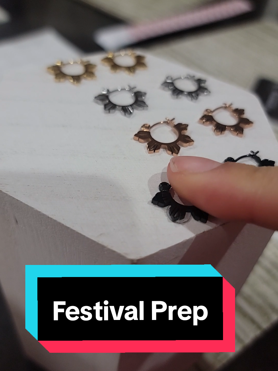 And that's on wanting to do every event 😆  We'll be in Los Angeles, Vancouver Canada, and San Diego! 🙌🏼 #filipinojewelry #filipinofestival #Vancouver 