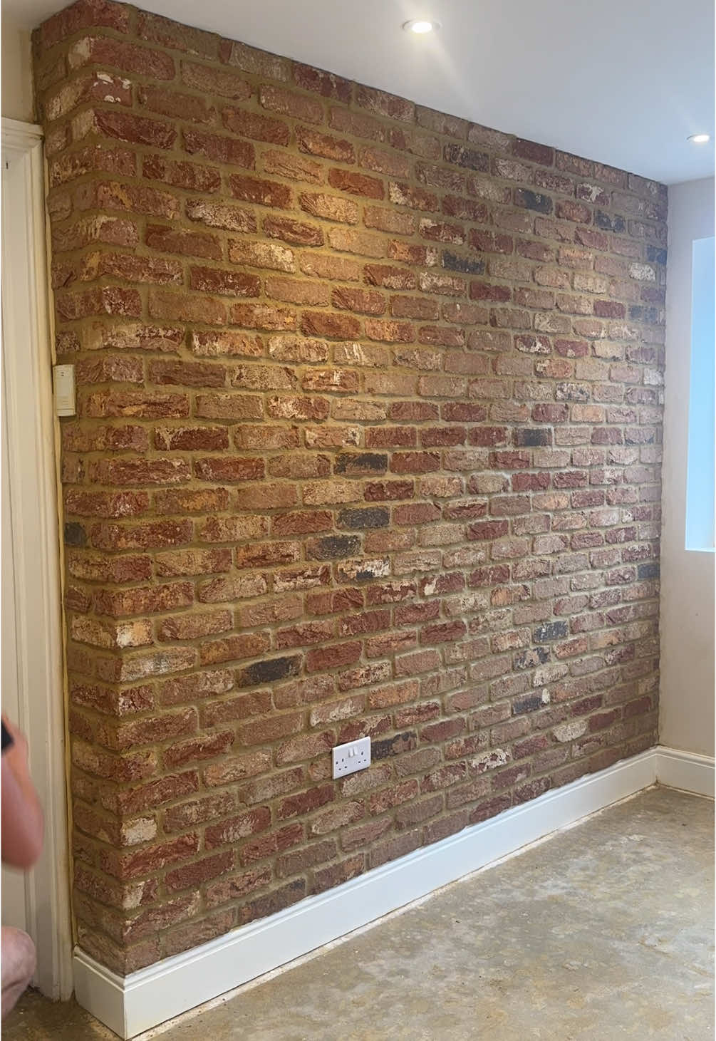 A nice days work completing this feature wall in a garage conversion!! #brickslips #bricks #brickslip #brick #walls #feature #featurewall #featurewalls 
