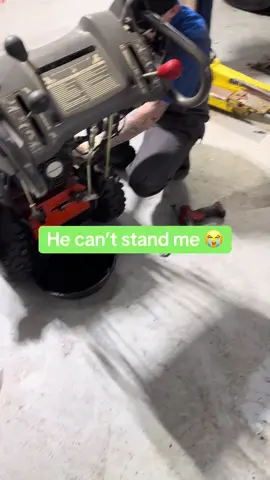 He’s had enough of me😈#mechanic #mechaniclife #funny #dealership #prank #car #Tech #automobile #automotive #ford #frog #party #shop #shoplife #technician #coworkers #cars #tiktok #coffee 