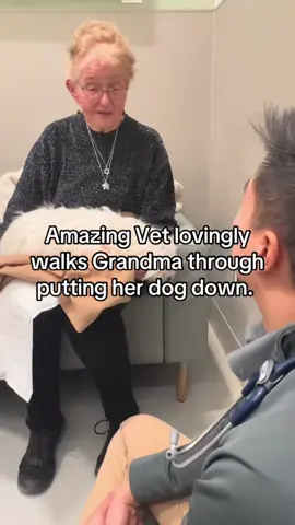 #stitch with @Pear Creative 🍐📚🇨🇦  I hate Tik tok😭God bless this vet, those people that wonderful dog that learned to pee in a shower. I’ll be crying for the next 3-7 business days 😭 #fyp #dogloss #veternarian #dogs #dogsoftiktok #petloss #petgrief 