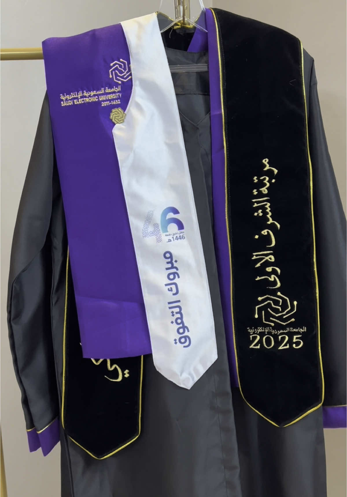 الحمدلله ♥️♥️♥️♥️#CapCut #خريجات_2025_في_الطريق #خريجات_2025 #احلى_دفعه_2025 #الجامعة_السعودية_الالكترونية #اعلام_رقمي #اعلاميات #تخرج#خريجين_2025 #سفراء_الإلكترونية_46 