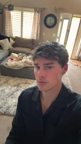 got this 🤏 much water in that sip