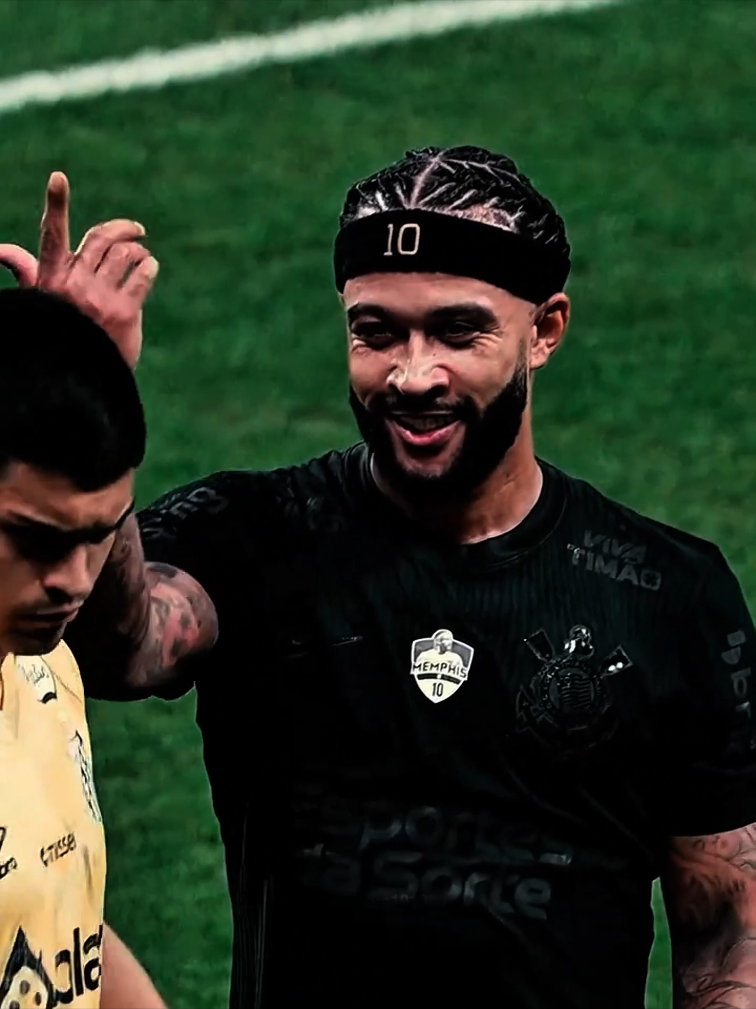 Memphis Depay adventure in Brazil. #corinthians #memphisdepay #depay #skills #4k #memphis #edits