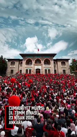 105 yıl önce Ankara’da yanan bağımsızlık meşalesi, bugün hâlâ yolumuzu aydınlatıyor. Egemenlik kayıtsız şartsız milletindir! 23 Nisan Ulusal Egemenlik ve Çocuk Bayramımız kutlu olsun! 🇹🇷