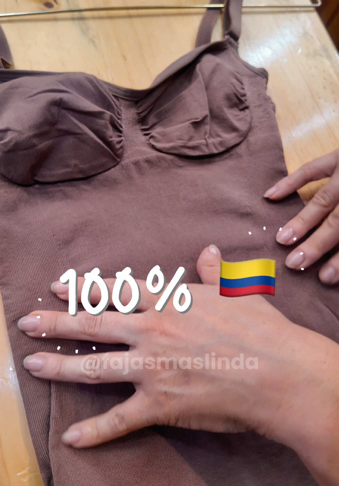 🔥 Este body se vende como pan caliente, literal.  Si eres mayorista, ¡Esta es tu mina de oro! ✔ Realce real en glúteos y busto ✔ Ajuste de cintura y abdomen ✔ Abertura para ir al baño (¡comodidad total!) ✔ Calidad garantizada hecho en Colombia 🇨🇴 🚚 Envíos a toda Colombia 📩 Escríbenos al DM , deja de llorar y empieza a facturar #BodyViralDeAmazon #BodyViralReductor #BodyViralDeTikTok #BodyViralDeInstagram
