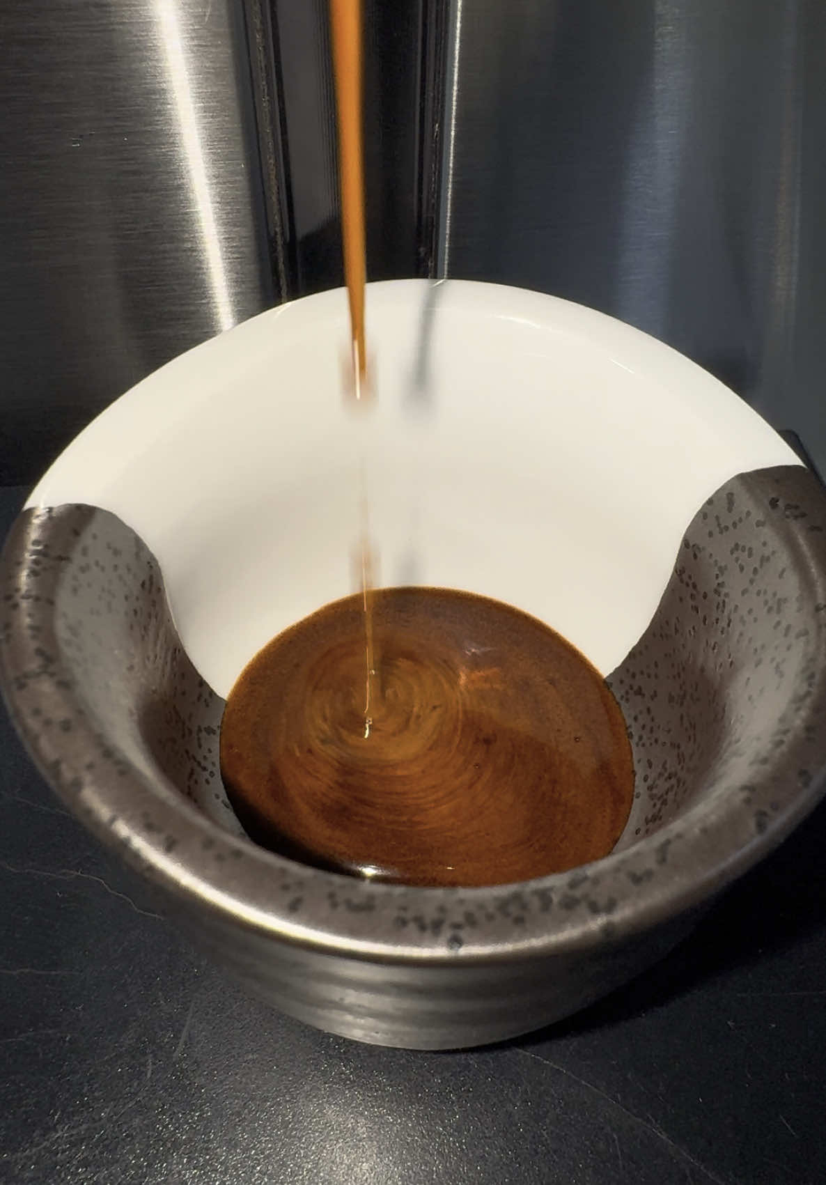 #صباح_الخير #قهوه☕♥️ #أستخلاص #أسبريسو🤍☕ #fypシ #breville #بريفيل_دول_بويلر #الشعب_الصيني_ماله_حل😂😂 #capcut 