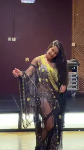 🩶 #bellydancer #rakssharki #foryou #travellers 