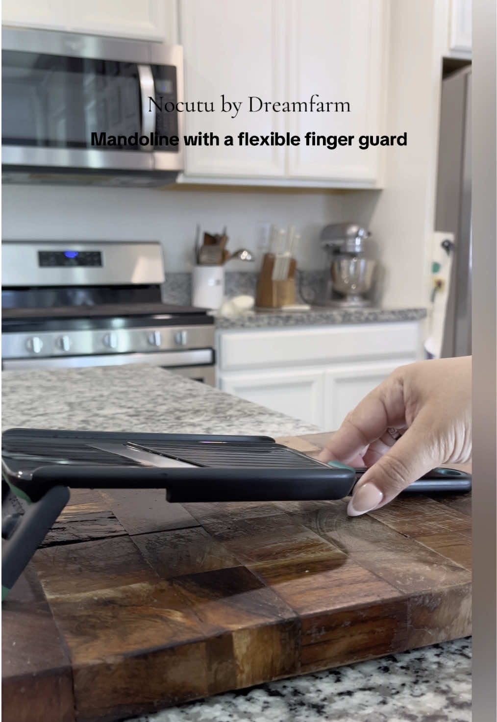 😍 #kitchengadgets #kitchen #mandoline 