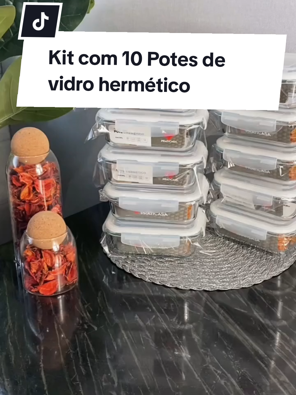 Confira Kit 10 Potes Vidro Hermético 1040ml Retangular 4 Travas Marmita Premium com 79% de desconto! Somente R$59,97 - R$245,97. Encontre na Shopee agora! https://s.shopee.com.br/50LwpluI3v @Shopee Brasil  #achadosshopee #shopee #promoçõesimperdivéis 
