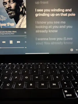 Dim lights, slow grind, unforgettable hook. Akon and Snoop created a certified after-hours anthem. #Akon #SnoopDogg #IWannaLoveYou #ThrowbackVibes #2000sRNB #ClubAnthem #xyzbca #LateNightVibes #LyricTok #FYP #SmoothWithIt #TimelessBanger