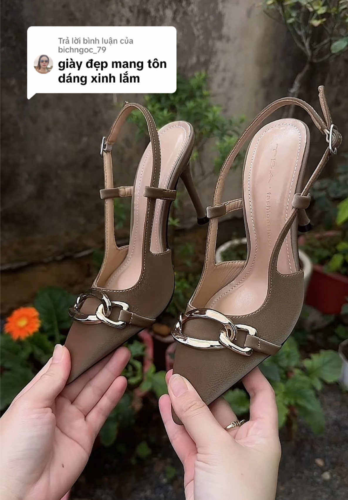 Trả lời @bichngoc_79 lên form siêu đẹp màu cực sáng da nhé #nguyetgiay #giaydep #giayxinh #caogot 