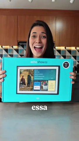 Essa é a Alexa mais tecnológica que você vai ver!  #casainteligente #automacaoresidencial #alexa #alexabrasil #apartamento 