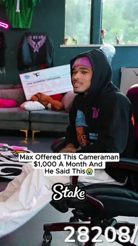 Max Offered This Cameraman $1,000 A Month And He Said This😭#plaqueboymax #fyp #viral
