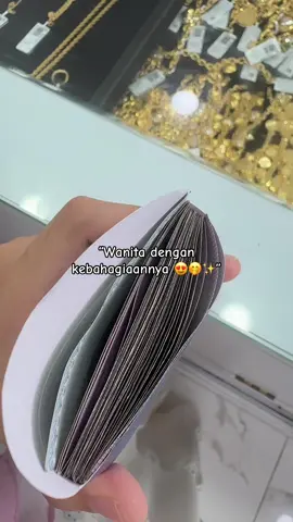 Semestinya 🤪 #emasmurah #emas #emas916 #emasmurah916 #emastulen #emas916original #emas916viral #waniemasmurah #wanijangok #dhiyagoldhouse #pakaiemasbarujangok#kedaiemasdhiyagoldhouse#kedaiemas