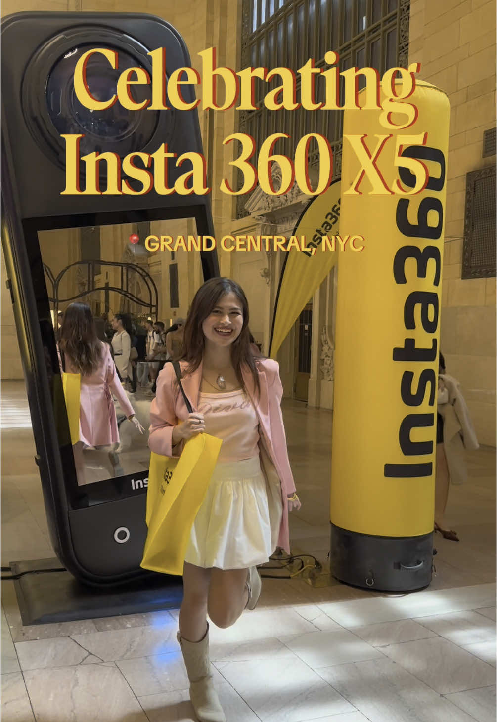 Still not over how cool the @insta360_official pop-up was in NYC! So happy I got to see the magic behind the new #Insta360X5 — this tiny camera is seriously a game changer for creators. Every angle, every moment, captured effortlessly. Big love to the team for making it such a fun experience! #Insta360 📸💛