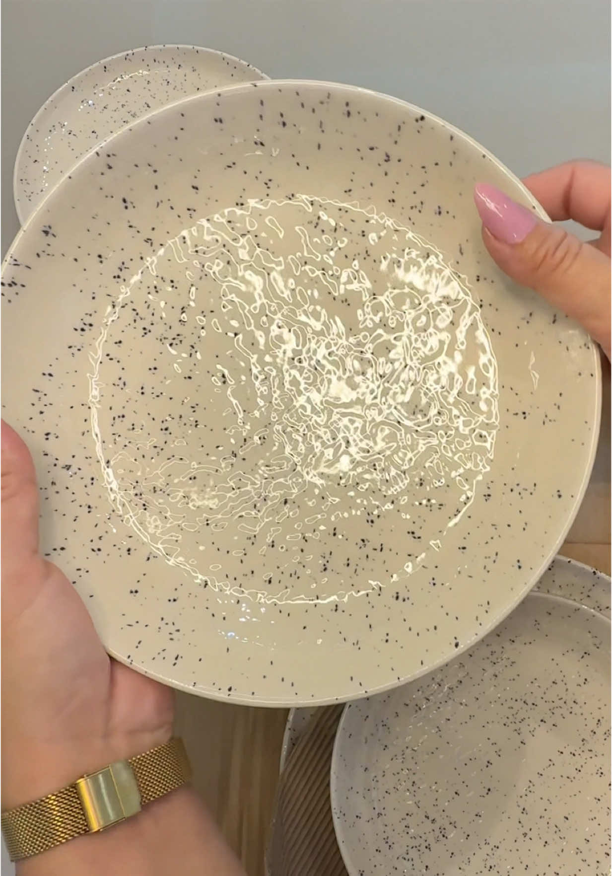 Coleção Chuvisco 🤌🏻🥰 Simplesmente apaixonada nesse jogo de jantar! . . #jogojantar #oxford #mesaposta #meseira #meseirasdobrasil #ceramica #maresias #comprinhasshopee 