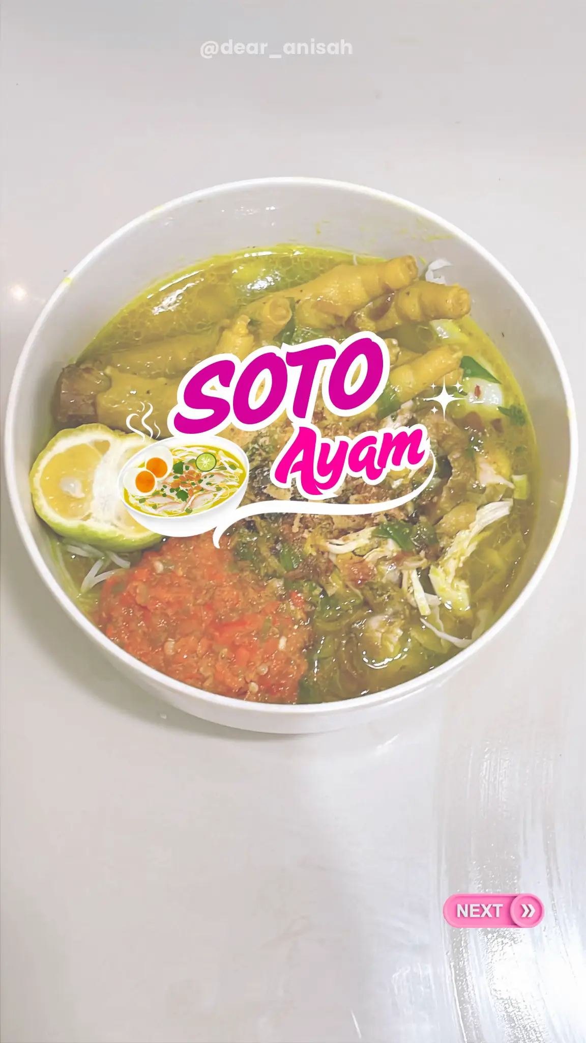 Menu andalan si rasanya enak seger gtuh, biar makin mantap kalian bisa tambahin telur rebus atau bubuk koya tapi berhubung dirumah enggak ada jadi segini ajah hehehe #allahhummabarik #sotoayam #resepsoto #menusimple #fyp 