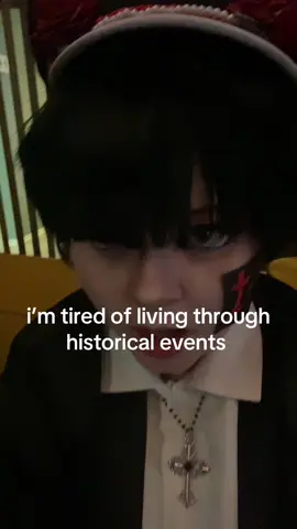 sorry for getting political, but like seriously i feel like i need to make it very clear what side i am on. people need to speak out, and even if i’m not from the places where things majorly happen, i’m not going to turn a blind eye to what’s happening. the cosplay community has been a space where the lgbtqia+ have been able to express themselves and find comfort. let’s spread love not hate, and support each other. we need to stand together because that’s when we can make a change. i won’t post a lot of political things here, because i want cosplay to be a space where i can be happy and free, i just feel like people need to know where i stand  #cosplay #cosplaycommunity #lgbtqia 