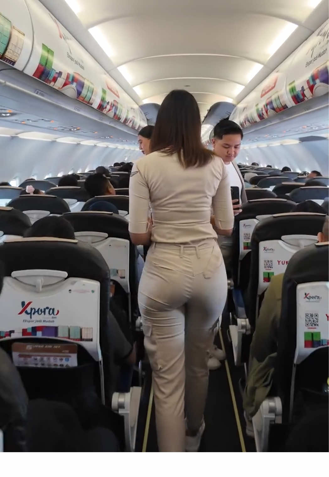 #cantik #cabincrew #pramugari  #fyp #cabincrewlife #liongroup #indonesia #fyp #viral  #tiktokmalaysia #superairjet #tiktokindonesia 