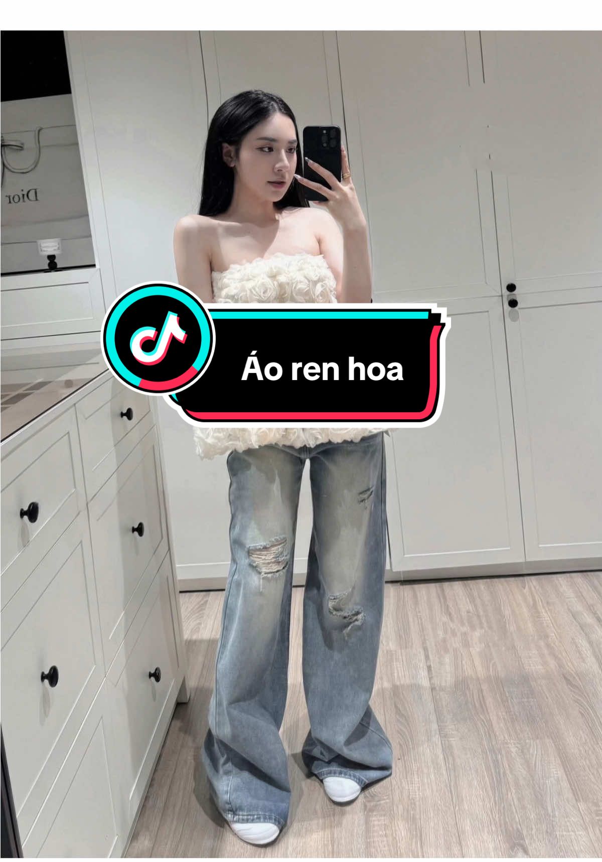 Mua áo mặc đi chơi lễ thui ce ơi , vừa rẻ vừa đẹp ạ #aorenhoa #aobong #aoquay #xuhuong 