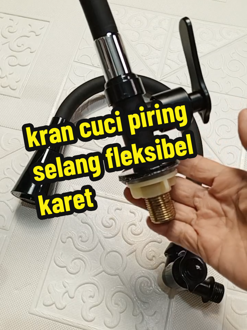 kran cuci piring model selang karet fleksibel  #krantempatcucipiring #kranbakcucipiring #krancucipiringfleksibel #kransink #kranwastafelcucipiring 