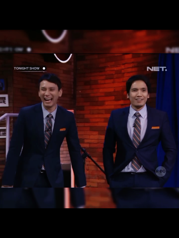 Vincent Desta gak suka sama Sheila On 7??? #vincent #desta #vindes #sheilaon7 #duta #eros #tonightshow 