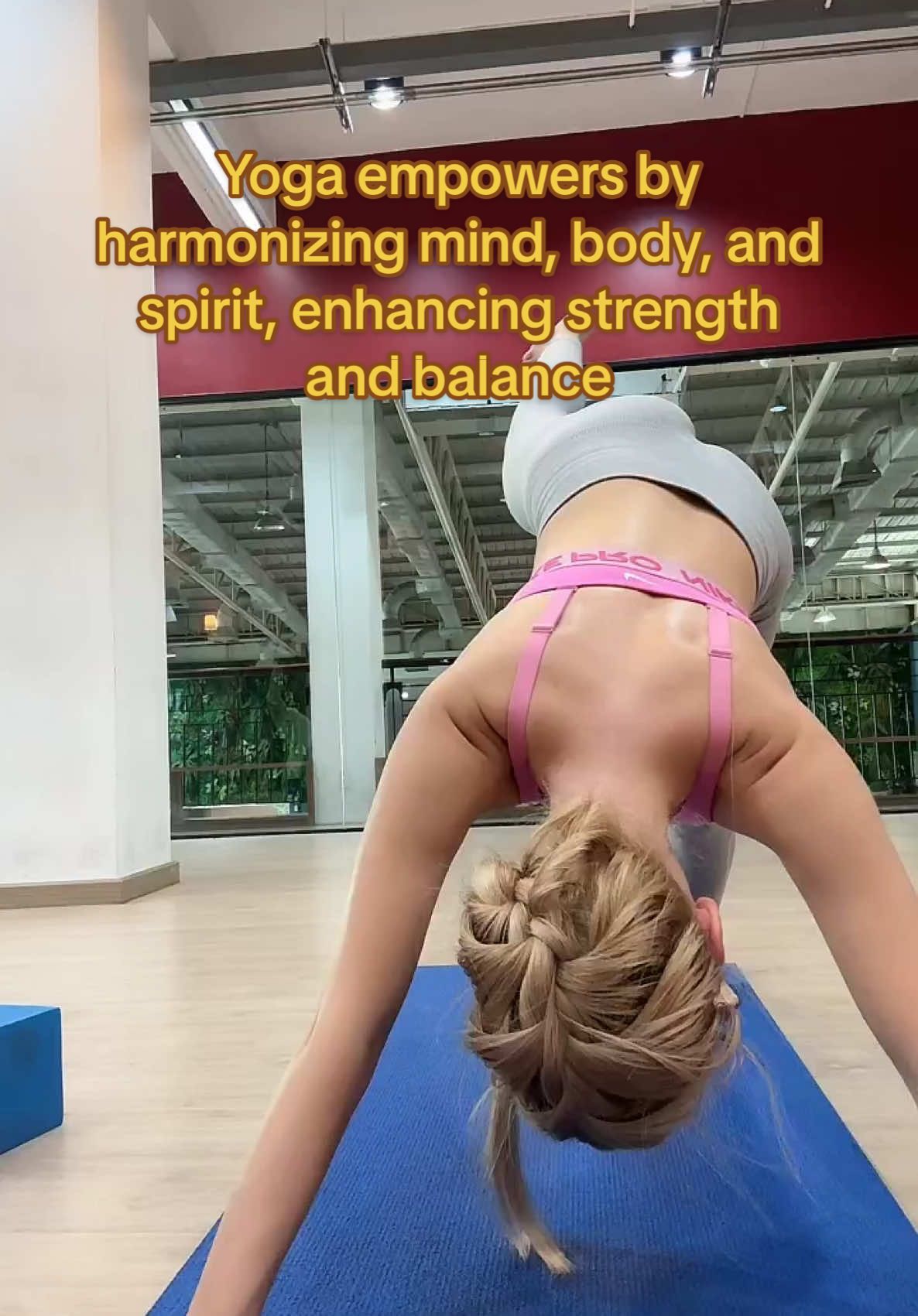 Yoga class #LIVEhighlights #TikTokLIVE #LIVE 