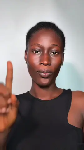 Transition’o’clock🤗 #kizzdaniel #waitchallenge #makeupartistinlagos #sagamumakeupartist #muainnigeria #relatable #makeupartistworldwide #nigeriamakeupartist #ogunmakeupartists #abeokutamakeupartists #nigeria #viralvideos 